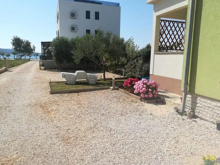 Apartments Matilda Sukošan 0*,  Hırvatistan