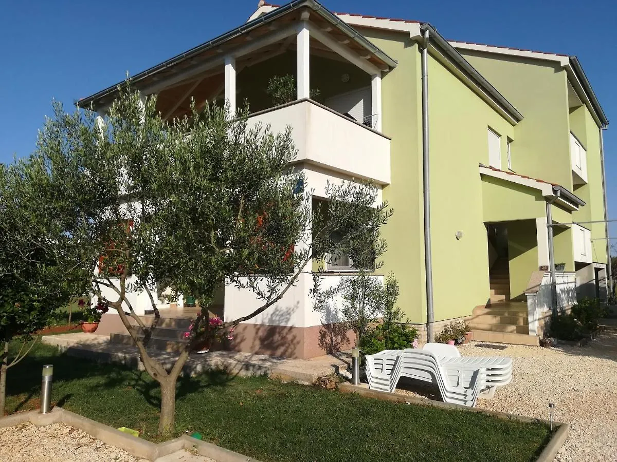 Apartments Matilda Sukošan Hırvatistan