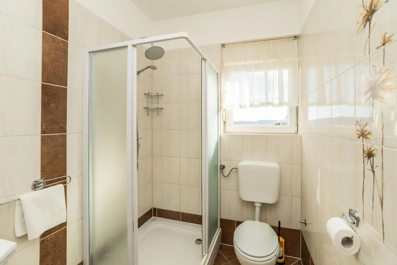 Apartments Matilda Sukošan Hırvatistan
