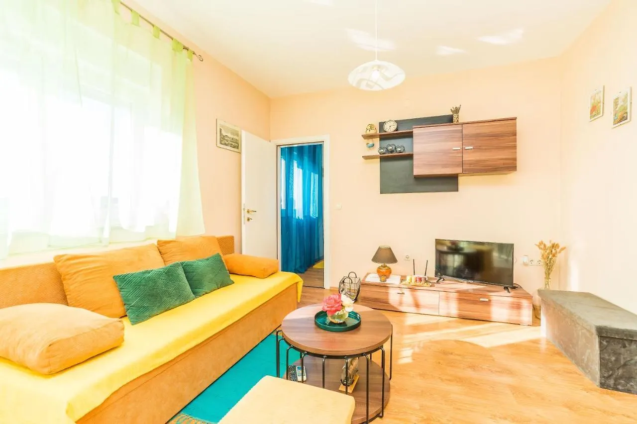 Apartments Matilda Sukošan